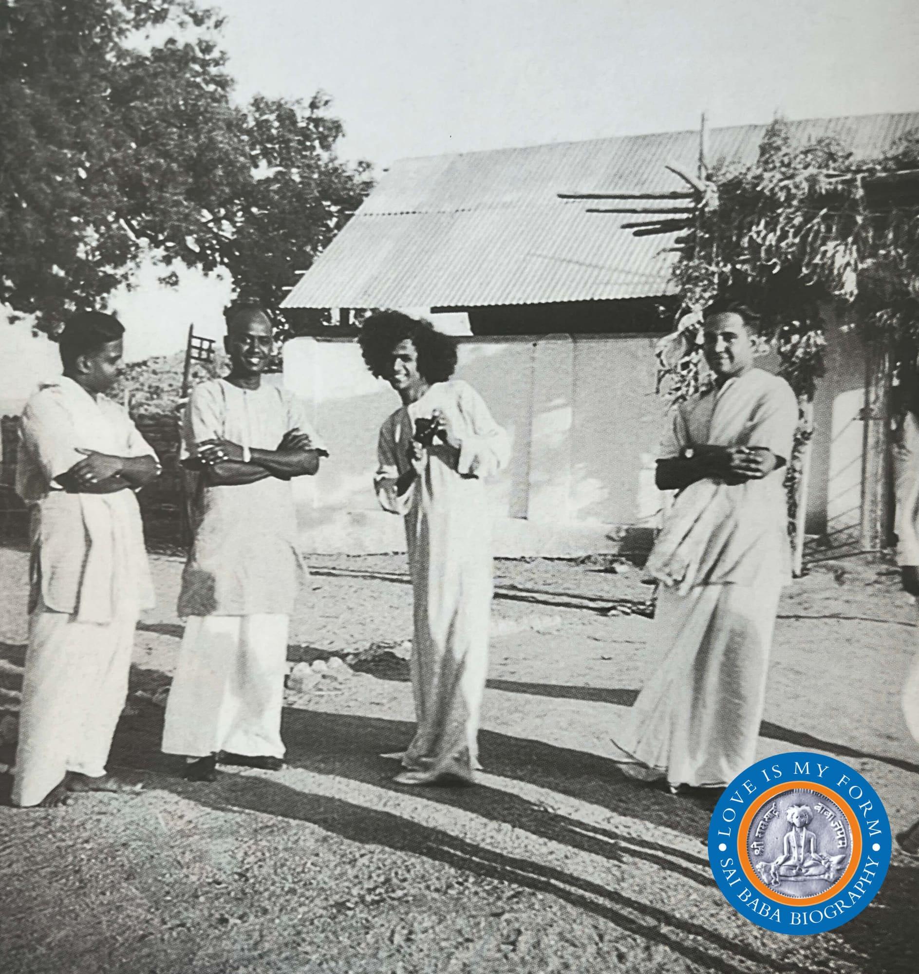 Sai Baba with an unidentified devotee, S. A. K. Ramanathan Chettiar and M. C. Parthasarathy. Photo from Love Is My Form: The Advent Book by R. Padmanaban