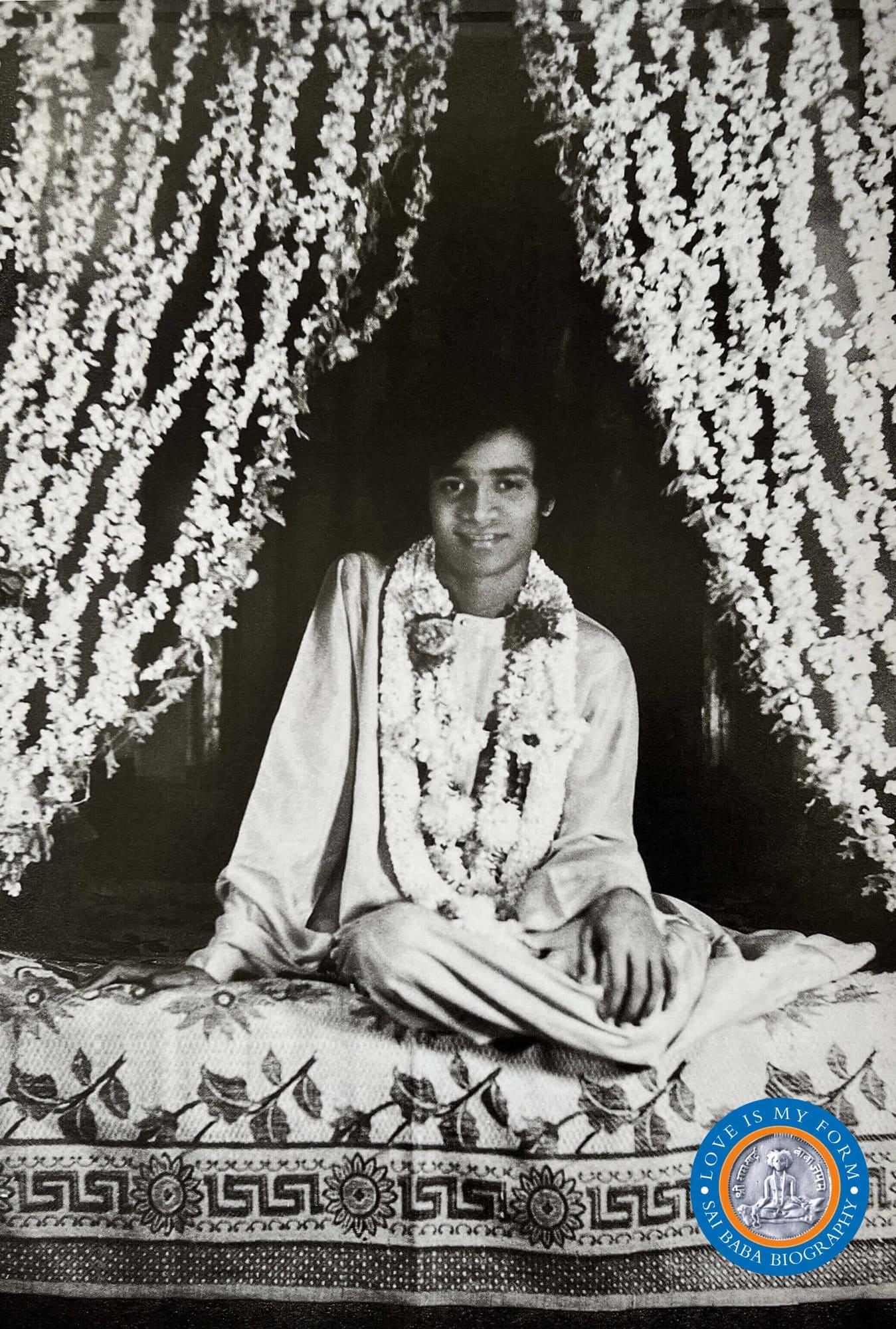 Baba at Ankamma's house, Bangalore. Photo from Love Is My Form: The Advent Book by R. Padmanaban